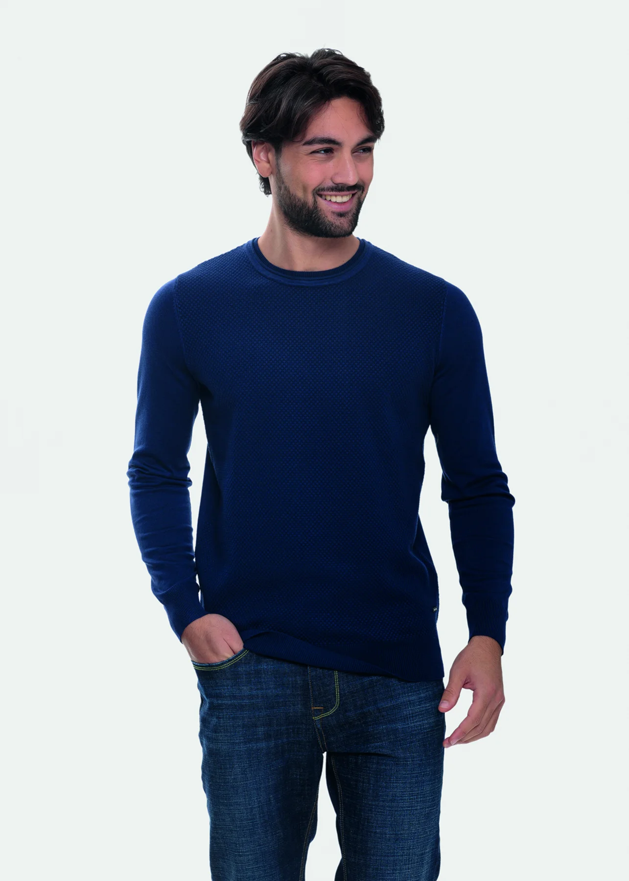 Girocollo operato con toppa - UTA4642