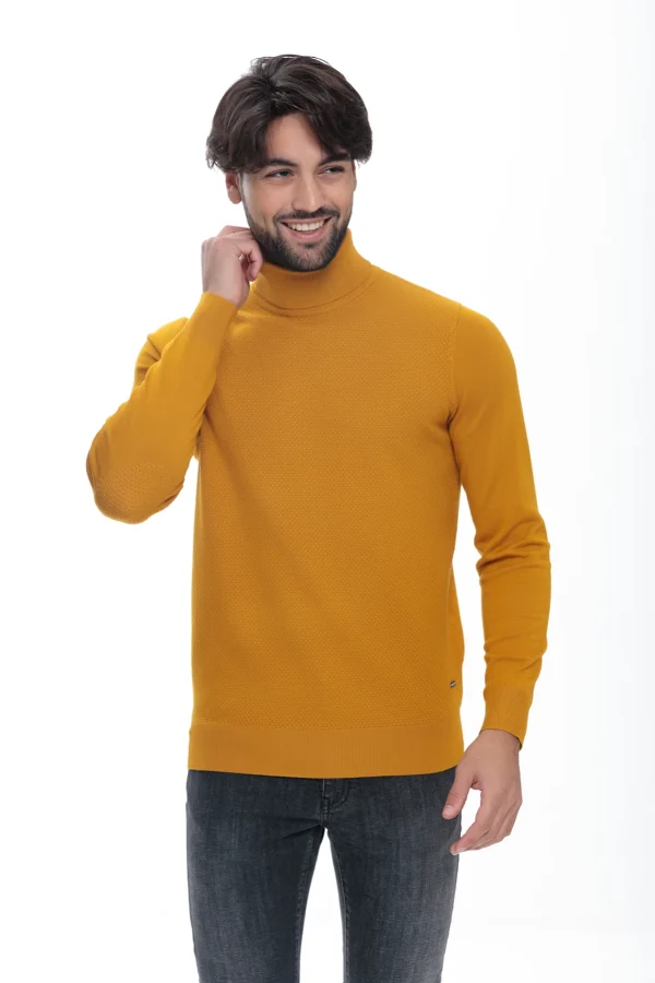 Dolcevita operato con toppa – UTA4643