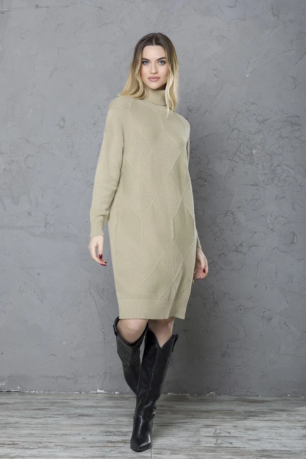 M.pull dolcevita c/bottoni sul fondo e rombi – DTA6067