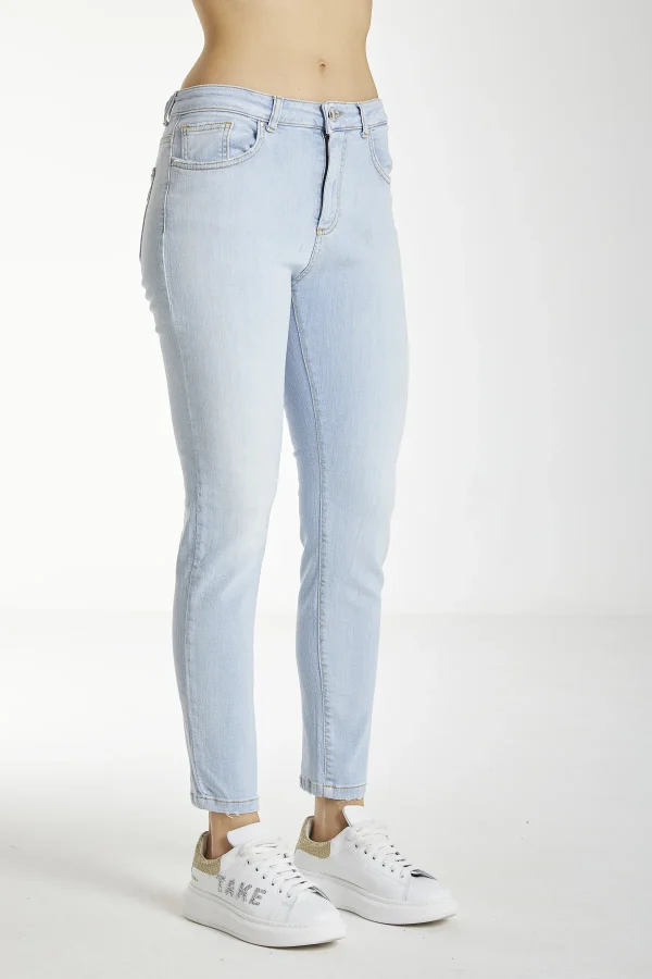 SOFIA – Denim – Slim high waist lav bleached wiser – DKE7111