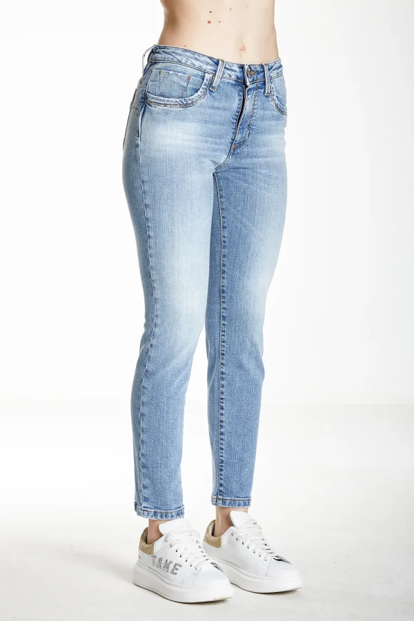 CARLA-Denim slim push up wiser chiaro – DKE7117