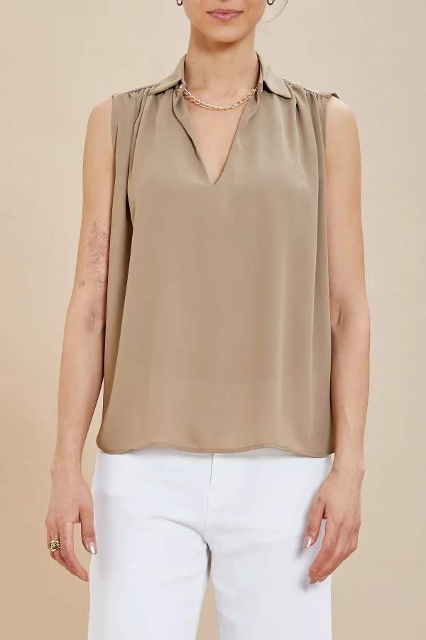 Blusa smanicata tess.crepe c/catena collo – DKE7826