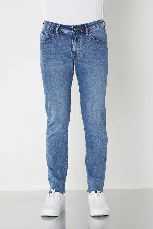ADAM- DENIM SLIM CHIARO – UTA6100