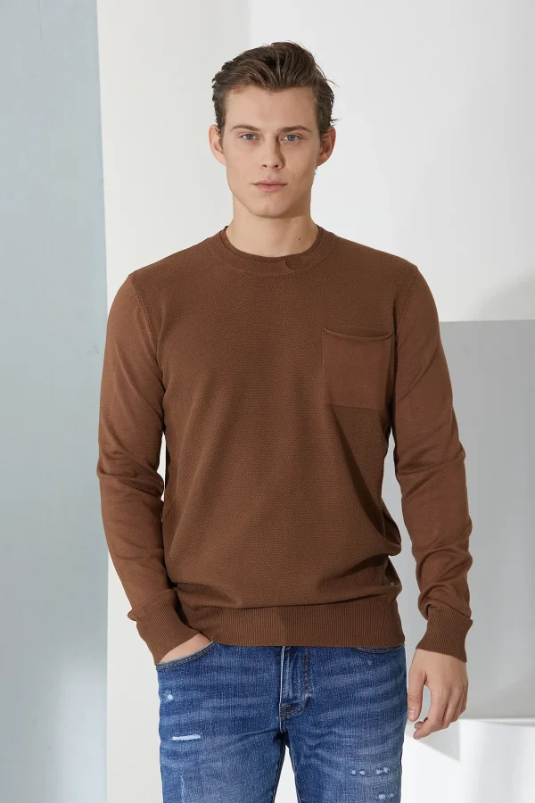 girocollo taglio con taschino – UTA6456