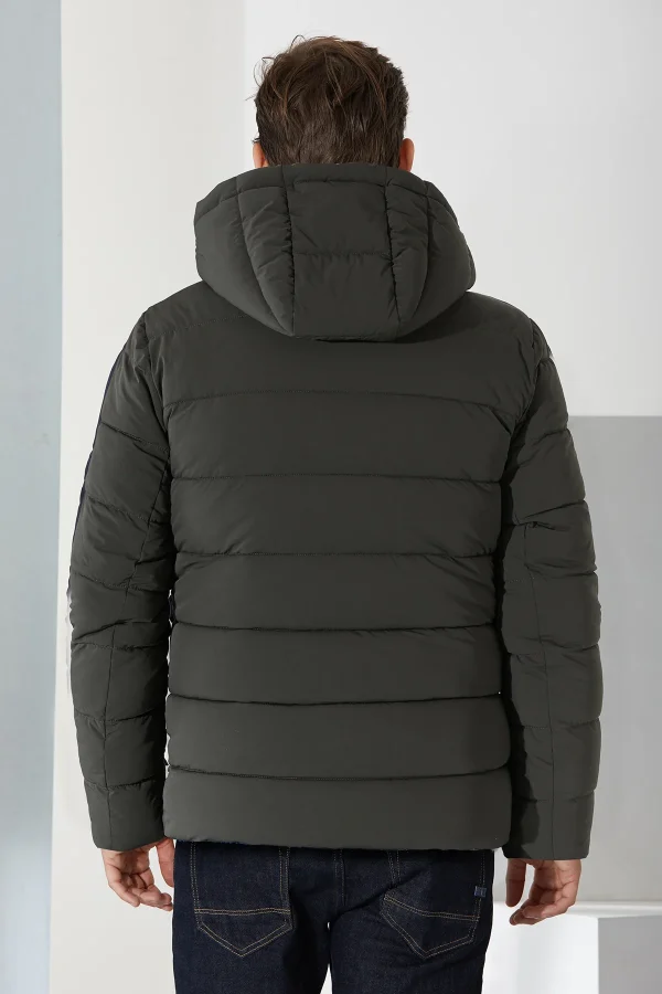 GIUBBOTTO NYLON ELASTICO CON ZIP TERMONASTRATA – UTA6903