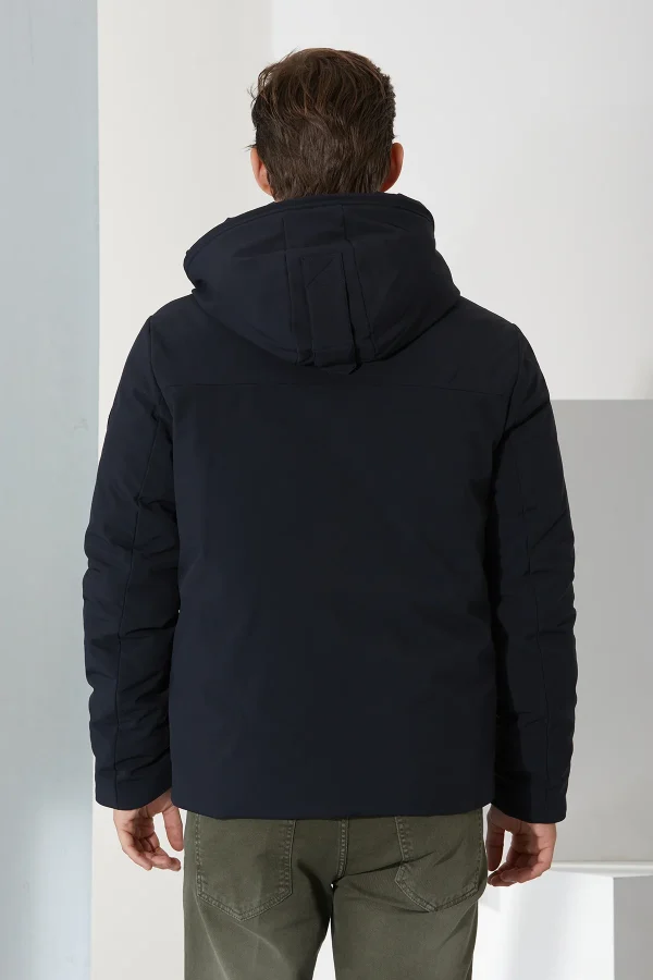 GIUBBOTTO TESSUTO TECNICO – UTA6904