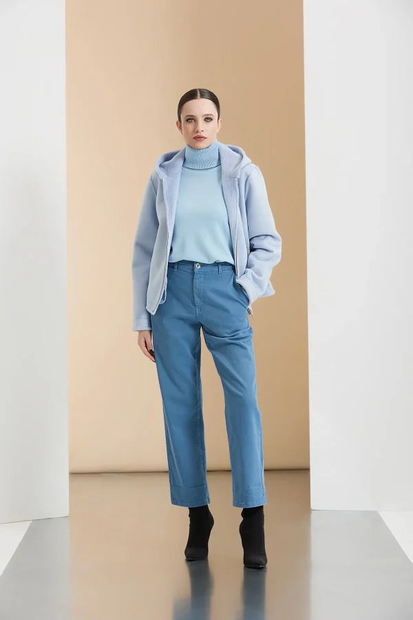 GIUBBOTTO MONTONE CON CAPPUCCIO – DTA8304