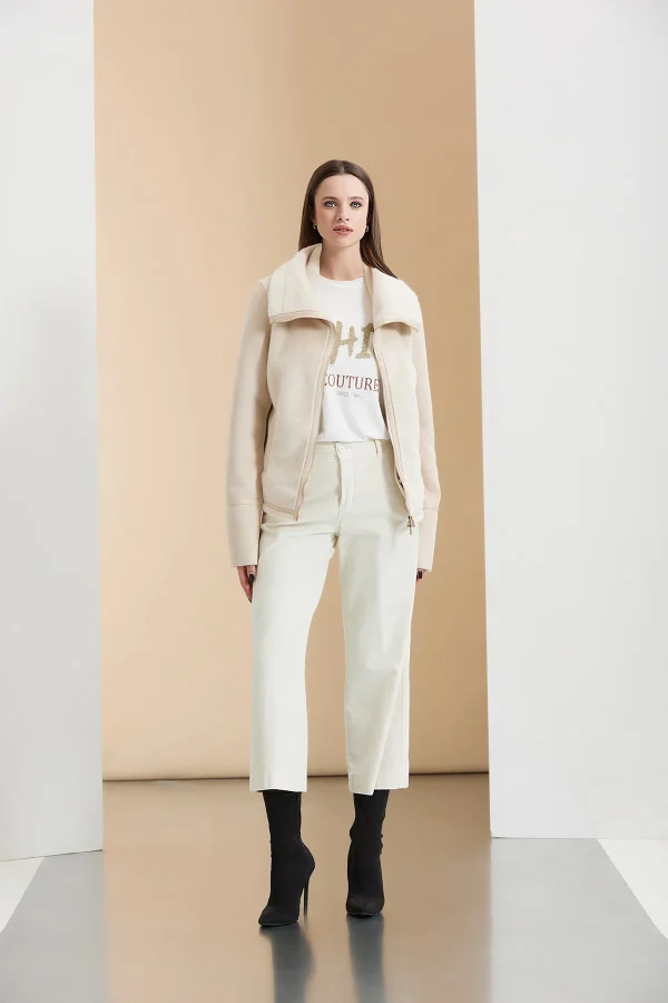 MONTONE CORTO CON PELO – DTA8306