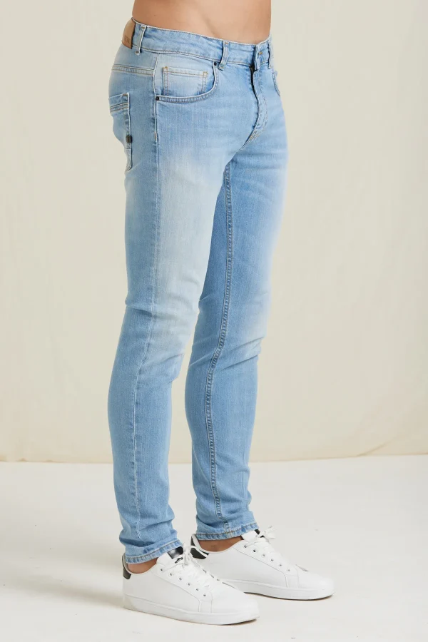 NEW YORK-DENIM CARROT LAVAGGIO CHIARO – UKE7205