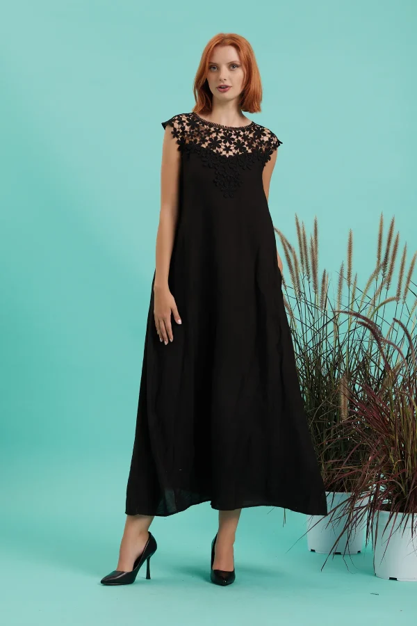 VESTITO SMANICATO CON INSERTI PIZZO – DKE8560