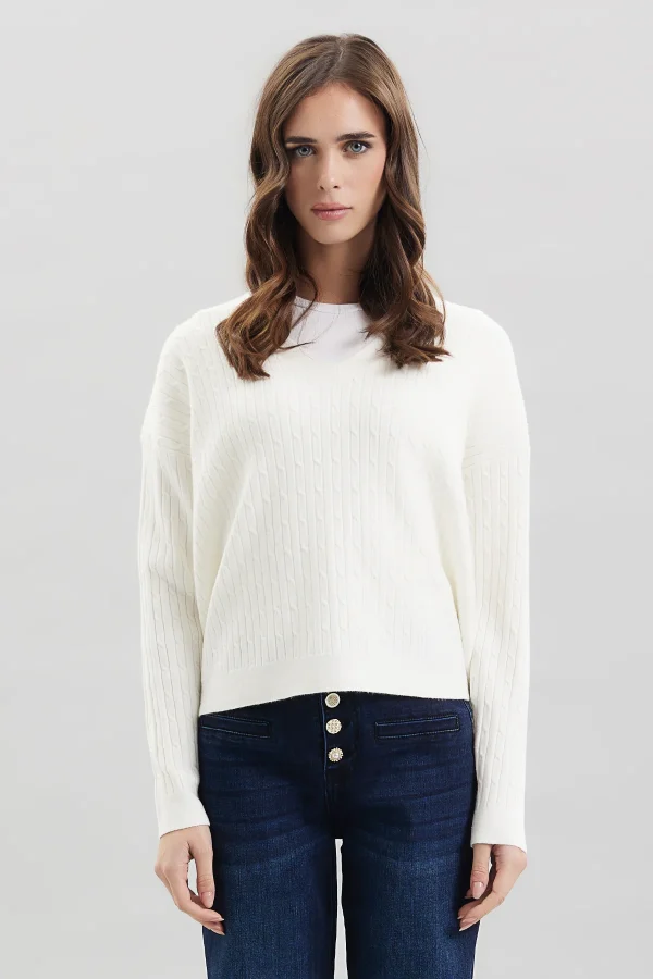 SCOLLO A V CON TRECCINE LANA – DT00178