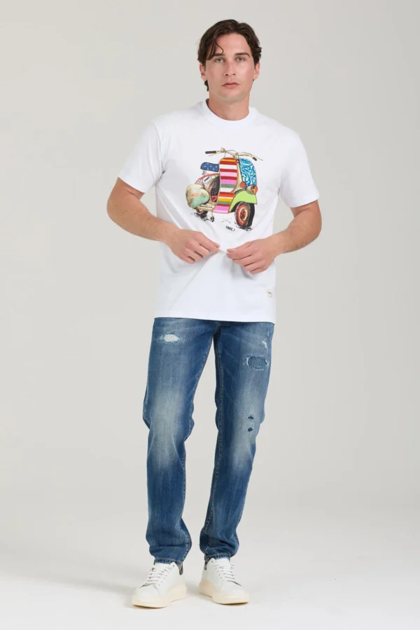 T-SHIRT REGULAR VESPA CON RICAMO – UK00612