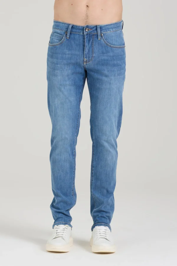 ADAM DENIM SLIM LAV.MEDIO 8OZ – UK04000