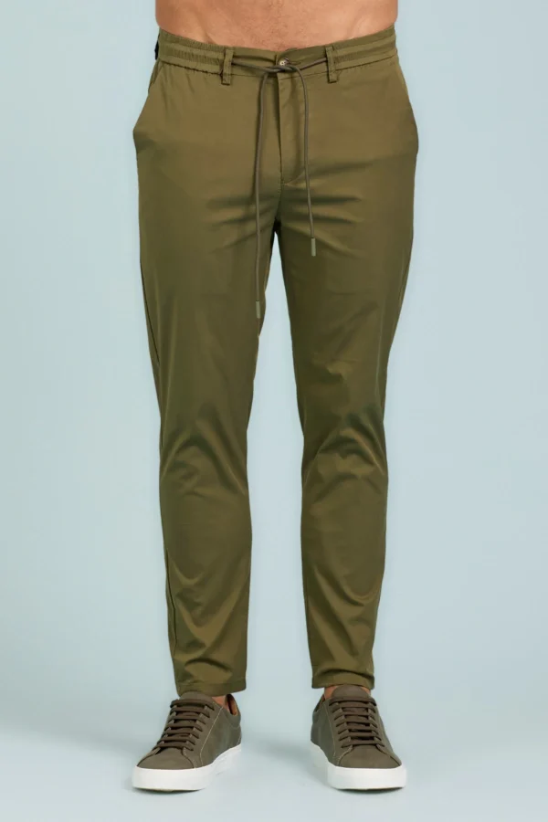 PANTALONE SLIM CON ELASTICO IN VITA NYLON COTONE – UK04023