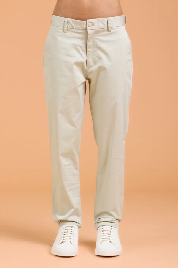 PANTALONE CON RISVOLTO – UK05203