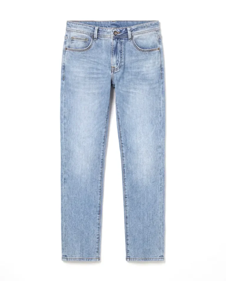 https://www.taketwodenim.it/product/peter-denim-regular-baffi-3d-lav-medio-chiaro-105-uk04100/
